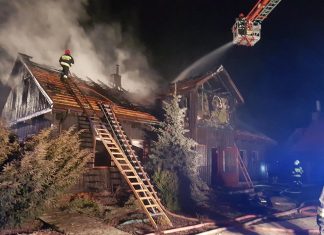 Pożar budynku mieszkalnego w Ispinie. FOTO!