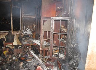 Śmiertelne pożary w Krakowie. Nie żyją trzy osoby a kilkanaście zostało ewakuowanych. FOTO, FILM !