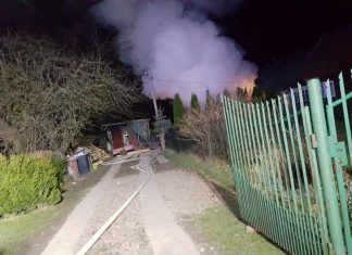 Pożar altany w miejscowości Krzeszowice. ZDJĘCIA!