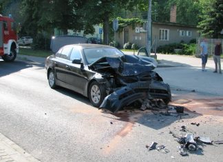 Niebezpiecznie w centrum Dąbrowy Tarnowskiej. ZDJĘCIA!