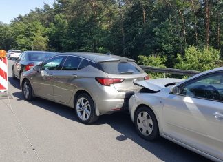 Kolizja 5 samochodów osobowych na autostradzie A4 w stronę Krakowa