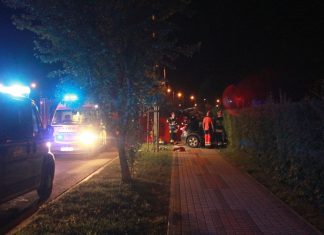 Groźny wypadek w Rabce- Zdroju. Po najciężej poszkodowanego przyleciał śmigłowiec LPR.