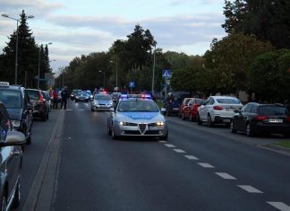 Samochód kolumny rządowej potrącił dziecko na przejściu dla pieszych w Oświęcimiu. ZDJĘCIA!