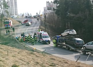 Wypadek z udziałem motocyklisty na ,,Zakopiance” w Skomielnej. W akcji śmigłowiec LPR – ZDJĘCIA!