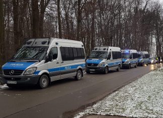 Poszukiwania w powiecie krakowskim. W akcji śmigłowiec Policji oraz Grupa Poszukiwawczo Ratownicza z psami