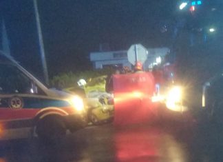 Poważny wypadek drogowy w Wieprzu! Trwa reanimacja jednego z poszkodowanych
