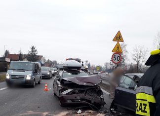 Zdarzenie z udziałem pięciu samochodów na ,,Zakopiance” w Libertowie. Służby pracują na miejscu – ZDJĘCIA!