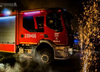 Druhowie OSP Skała oficjalnie przywitali nowy wóz strażacki ZDJĘCIA