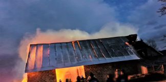 Pożar budynku gospodarczego w powiecie myślenickim