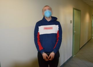 29-letni oszust w rękach krakowskiej policji. Metodą „na policjanta’’ wyłudził oszczędności od seniora