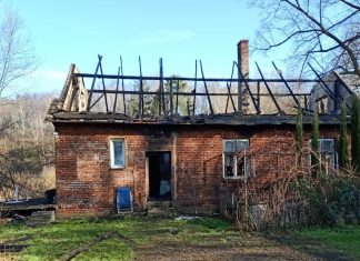Pożar domu w powiecie oświęcimskim. Nie żyje jedna osoba