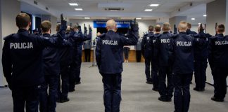 Uroczyste ślubowanie nowo przyjętych policjantów