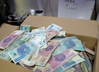 Rozbita grupa przestępcza kradnąca luksusowe samochody