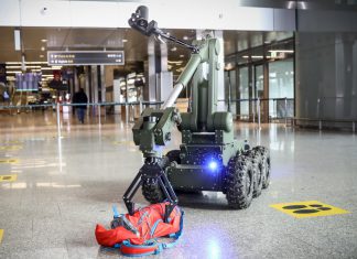 Wtorkowy alarm bombowy na lotnisku w Balicach, wywołany przez 28-latka