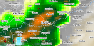 Uwaga na burze nawalnym opadem deszczu. IMGW wydał alerty