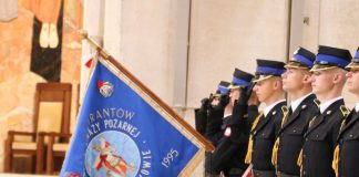Uroczysta promocja absolwentów Szkoły Aspirantów PSP w Krakowie – FOTO!