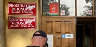 Krakowscy policjanci zatrzymali 36-latka, który usiłował zgwałcić młodą kobietę