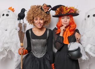 8 pomysłów na przebrania na Halloween dla przyjaciółek